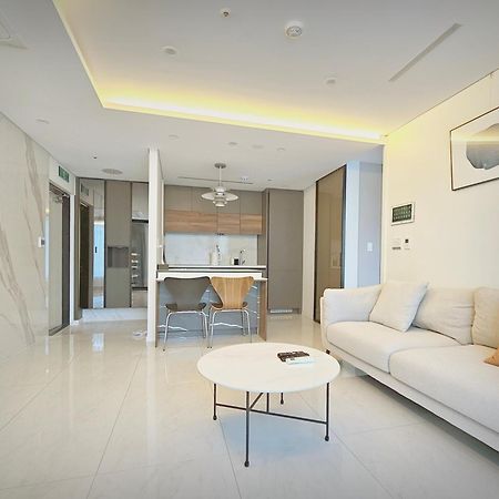 Apartamento Uh Flat The Seocho Seúl Exterior foto