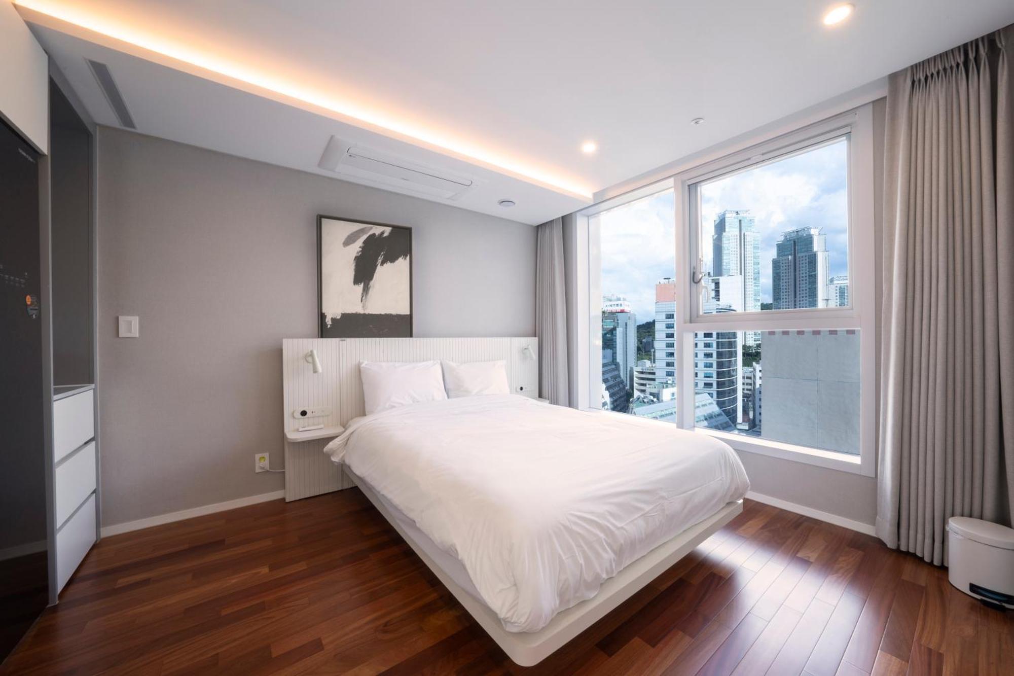 Apartamento Uh Flat The Seocho Seúl Exterior foto