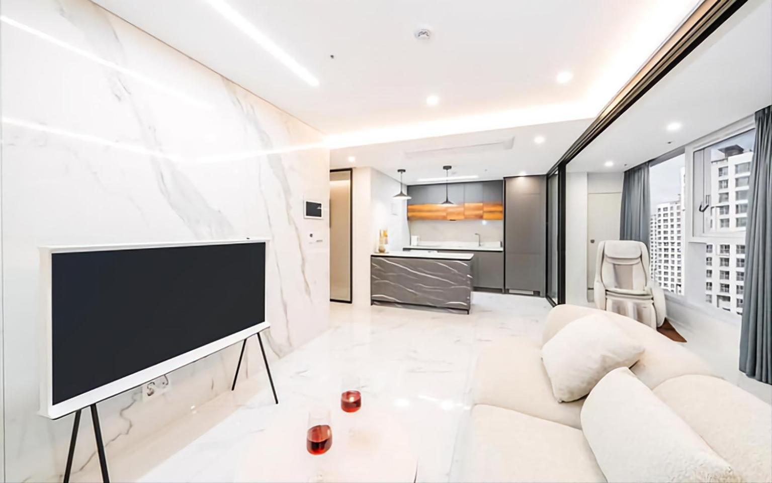 Apartamento Uh Flat The Seocho Seúl Exterior foto